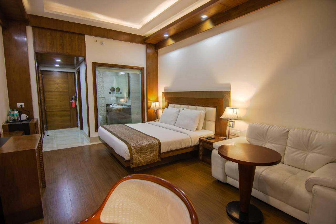 Grand Imperial Resort Mussoorie Exterior photo